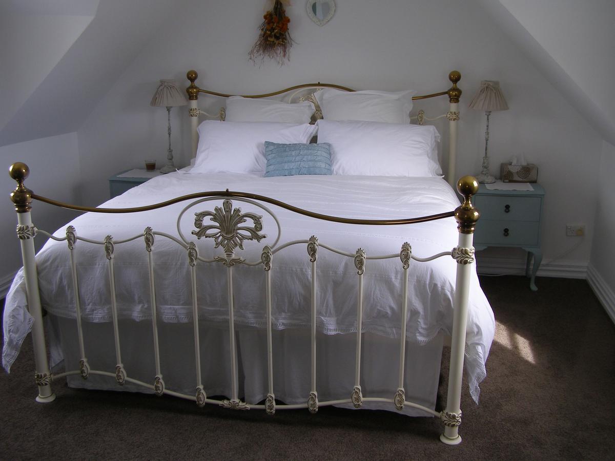 Ashley Villa Bnb Такака Екстер'єр фото